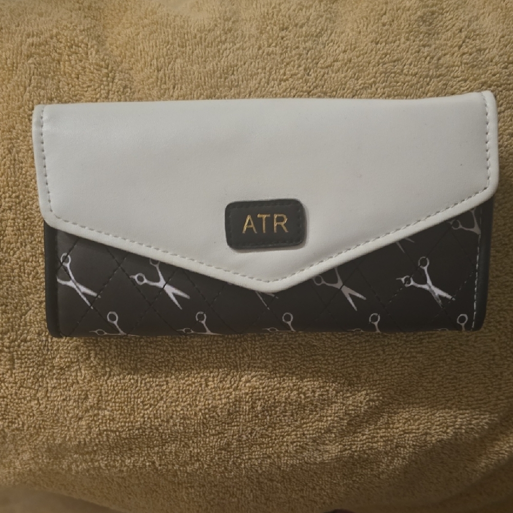 Black and White Women's Wallet